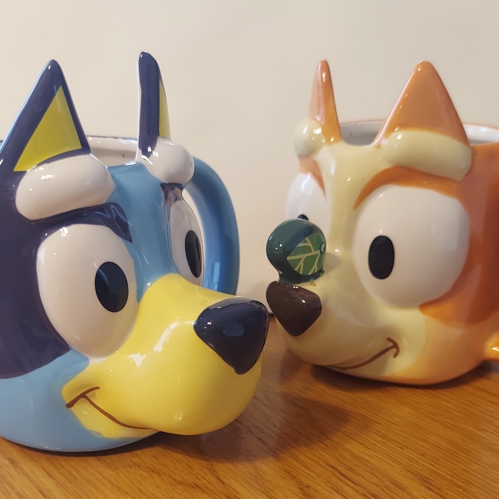 Bluey MUGS LOT OF 2 FROM ZAK!